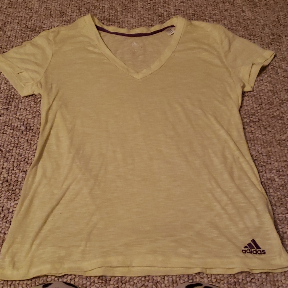 Adidas light yellow tshirt M